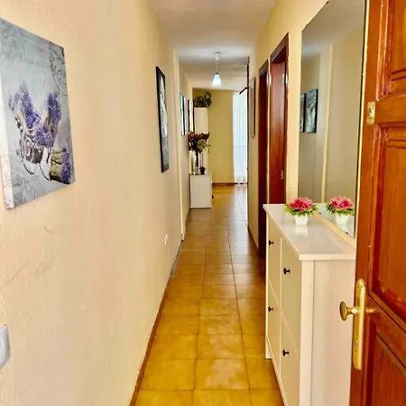 Appartamento Cristianos, Walking To Beach, High Speed Wifi *