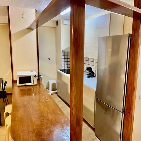 Apartment Cristianos, Walking To Beach, High Speed Wifi *