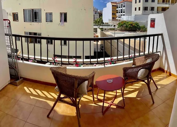 Cristianos, Walking To Beach, High Speed Wifi דירה *